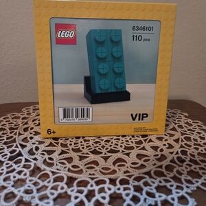 LEGO VIP Set in Teal and Black